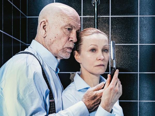 John Malkovich i Ingeborga Dapkūnaitė.