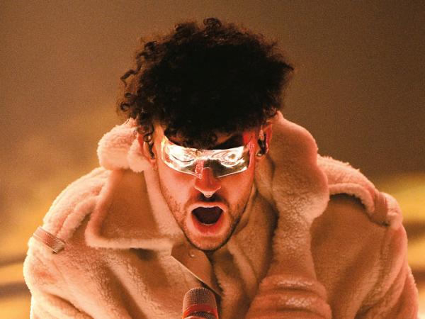 Portorykańczyk Bad Bunny, gwiazda reggaetonu, najczęściej słuchany na Spotify w 2020 r.