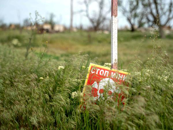 Mikołajów, ostrzeżenie przed minami