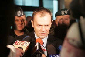 23.01.2008 Mirosławiec. Konferencja prasowa po katastrofie samolotu CASA