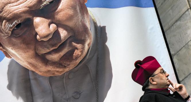 Abp Józef Życiński próbował powstrzymywać radykałów, chcących zagościć na KUL-u.