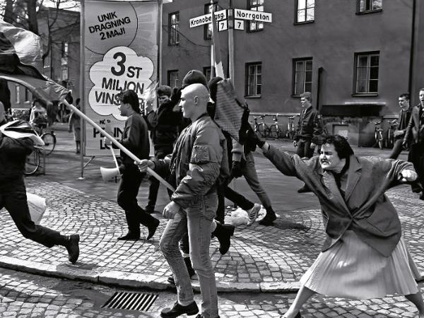 Demonstracja neonazistów w szwedzkim mieście Växjö, 1985 r.