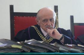 Jeden z pomówionych, warszawski sędzia Janusz Jankowski. Zmarł w 2010 r.