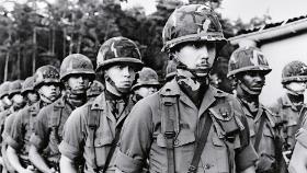 „Manoeuvre”, reż. Frederick Wiseman