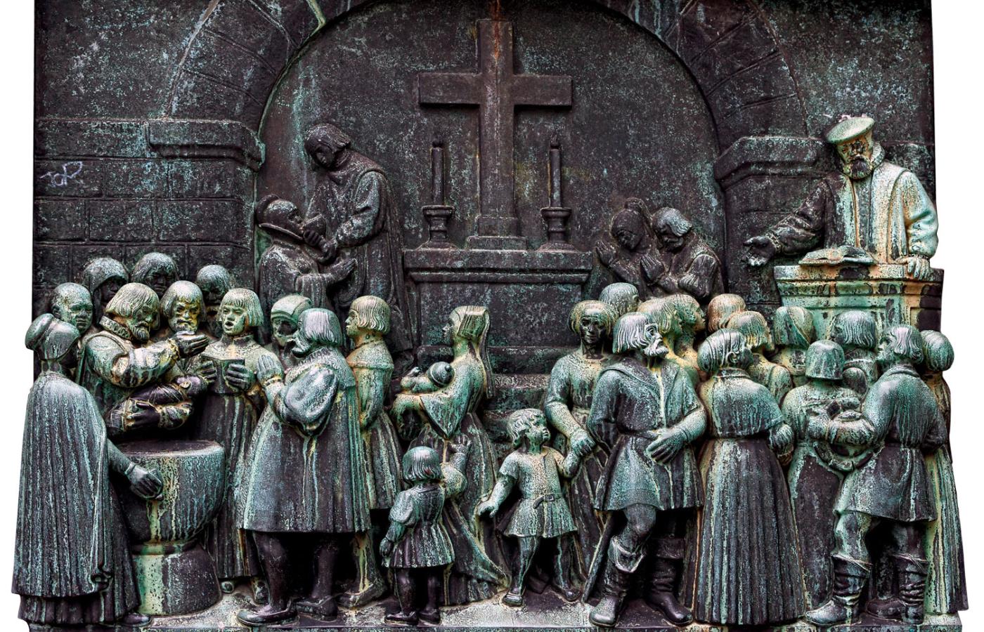 Pomnik Reformacji przy luterańskiej katedrze Marii Panny w Kopenhadze, wzniesiony w latach 1936–43 dla upamiętnienia 400. rocznicy przejścia Danii na protestantyzm