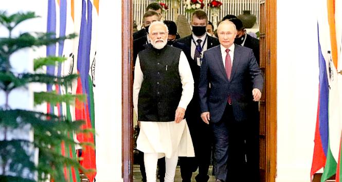 Władimir Putin przyleciał do Delhi na krótko – po kilku godzinach rozmów i kolacji wrócił na Kreml.