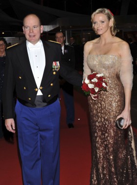 Historia lubi się powtarzać? Książe Albert – owoc związku Kelly i Rainera – w lipcu 2011 r. poślubi pochodzącą z RPA pływaczkę Charlene Wittstock.
