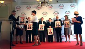 Joanna Mucha doceniona przez dziennikarzy za mrówczą pracę w komisjach sejmowych.