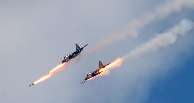 Rosyjskie Su-25 podczas zawodów awiacyjnych, sierpień 2018 r.