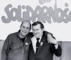 Lech Wałęsa z Jackiem Kuroniem, 4 czerwca 1989 r.