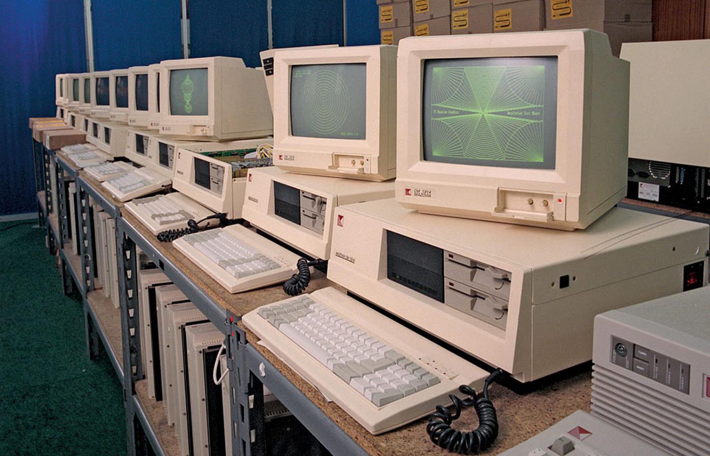 Komputery Mazovia produkowane w zakładach MERA w Błoniu, 1990 r.