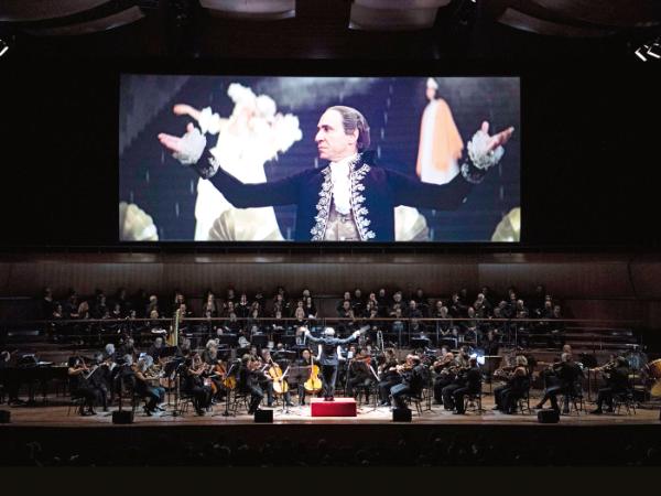 Rzym, pokaz „Amadeusza” z udziałem chóru i orkiestry