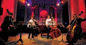 Biała Synagoga w Sejnach, koncert z cyklu Camera Pro Classica podczas festiwalu Lato w Pograniczu 2012.