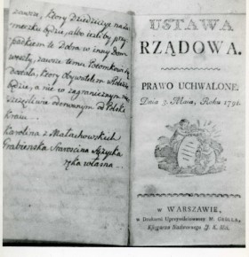 Skarb odnaleziony w kościele w Chodorowie - pierwsze wydanie Konstytucji 3 Maja.