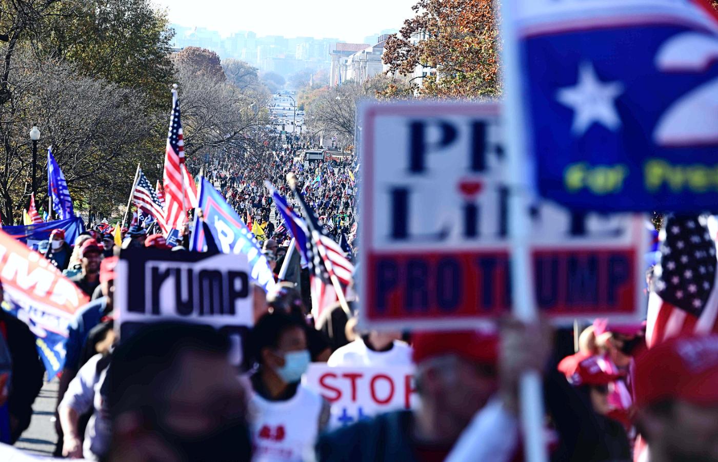 Marsz zwolenników Trumpa na Waszyngton, 14 listopada 2020 r.