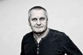 Prof. dr hab. Dariusz Doliński