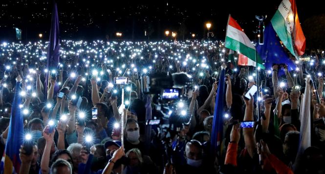 Protest w obronie wolności prasy. Budapeszt, 24 lipca 2020 r.
