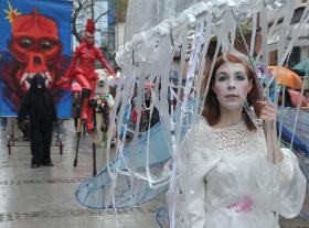 Świętem mieszkańców jest Sopocka Majówka – znakomita okazja, żeby w Sopocie doświadczyć atmosfery karnawału i sztuki w rozmaitych jej przejawach. Pokazy filmowe i spektakle teatralne, koncerty, wystawy, warsztaty rodzinne, pikniki, targi kulinarne, aktywności sportowe i spacery historyczne – każdy znajdzie tu coś dla siebie.