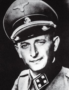 Adolf Eichmann podczas wojny.