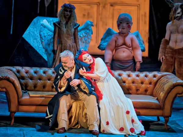 Frank van Hove w roli Hansa Sachsa i Monika Mych-Nowicka jako Ewa.