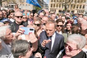 Donald Tusk na pl. Wolności w Poznaniu. 3 maja 2022 r.