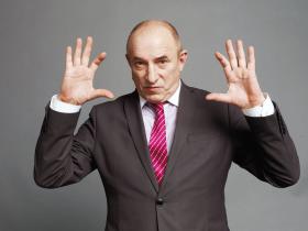 Leszek Mellibruda – psycholog biznesu, prowadzi szkolenia m.in. dla kadry menedżerskiej, handlowców, urzędników państwowych.