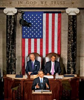 W amerykańskim Kongresie siedzą obok siebie wiceprezydent (na fot. Joseph Biden – z lewej) oraz speaker, reprezentujący partię opozycyjną wobec prezydenta (tu republikanin John Boehner).