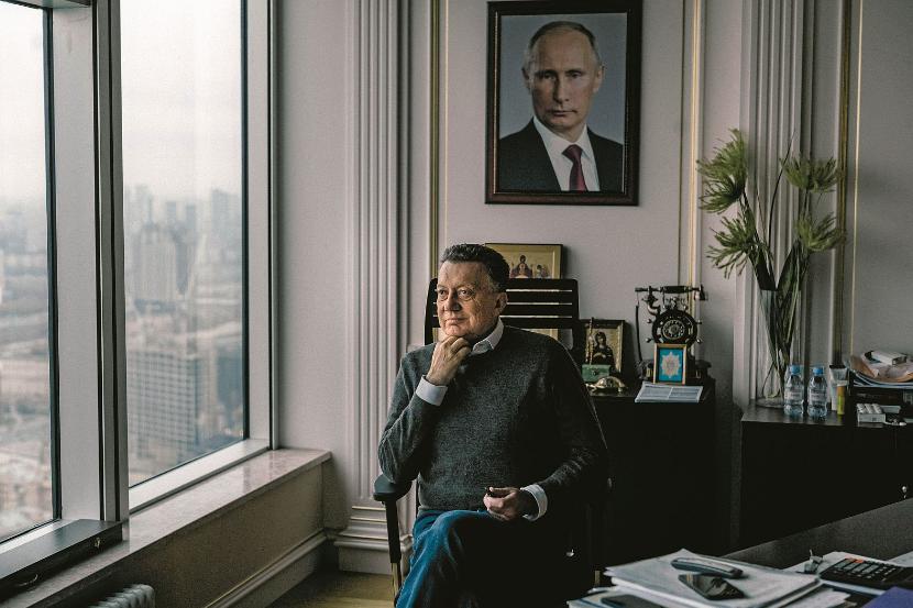 Architekt Putina – jak go zwą – w swoim moskiewskim biurze. Za sprawą Aleksieja Nawalnego wpadł w niezłe tarapaty.