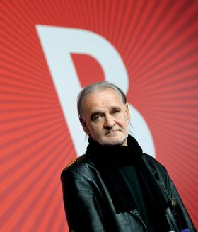 Béla Tarr: Nie znam bardziej świętej rzeczy od życia. Odejście każdego żywego organizmu, w tym ludzi, przyczynia się do zubożenia świata.