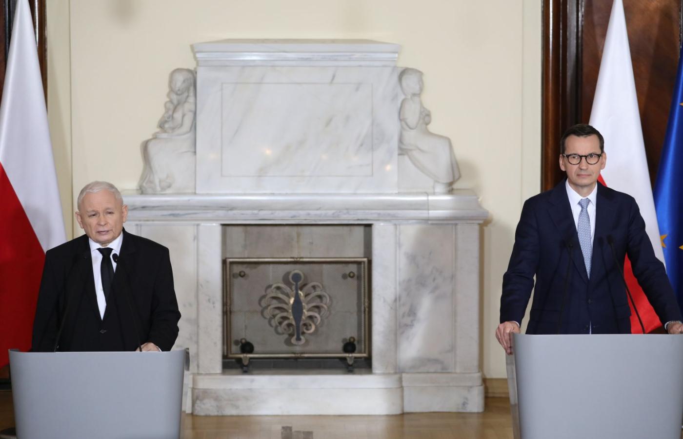 Konferencja premiera Mateusza Morawieckiego i prezesa PiS Jarosława Kaczyńskiego po posiedzeniu rządu, 19 września 2023 r.