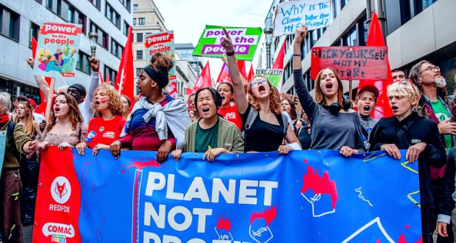 Protest przeciwko katastrofie klimatycznej w Brukseli