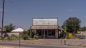 Carizozo – jedno z miasteczek położonych najbliżej Trinity Site.