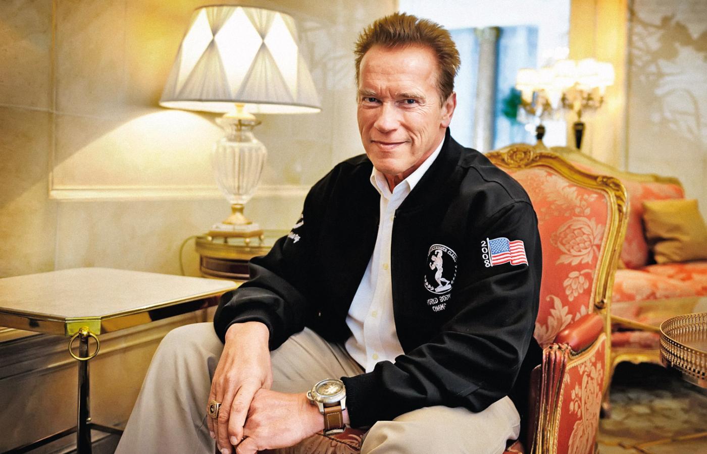 Arnold Schwarzenegger - kulturysta-aktor-polityk, którego uwielbiała cała Ameryka, nie zdołał jednak wyciągnąć Kalifornii z kryzysu.