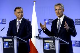 Jens Stoltenberg i Andrzej Duda