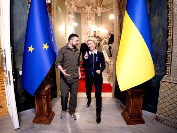 Prezydent Ukrainy Wołodymyr Zełenski i szefowa Komisji Europejskiej Ursula von der Leyen, Kijów, 8 kwietnia 2022 r.