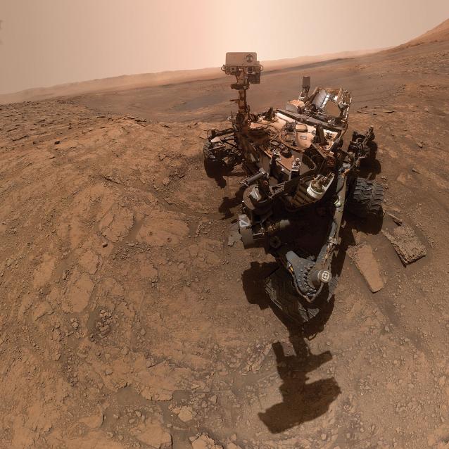Marsjański łazik Curiosity