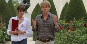 Carla Bruni i Owen Wilson na planie filmu „O północy w Paryżu”