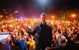 Peter Magyar, lider opozycyjnej TISZY.