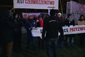 Zaczynają się dyskusje z demonstrującymi członkami Demokratycznej RP i Obywatelami RP