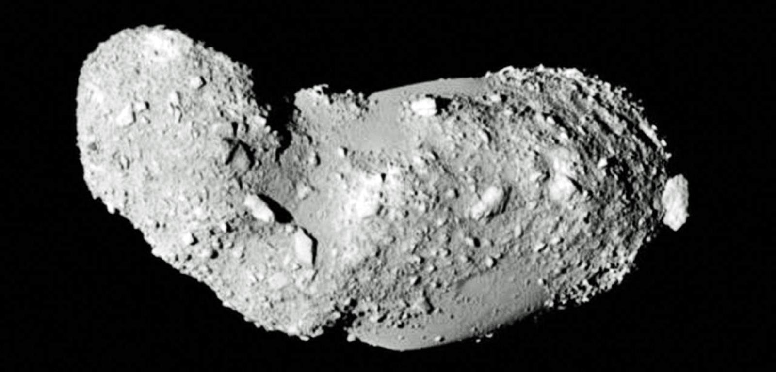 Asteroida Itokawa.

Pulsar - Twoje źródło wiedzy naukowej.