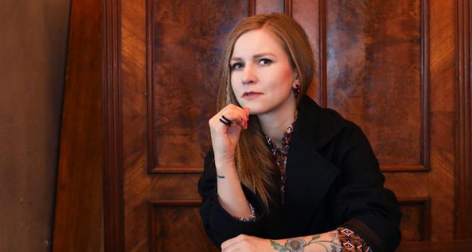 Budujemy opinie ze śmieci, które wybrał pod nas system.