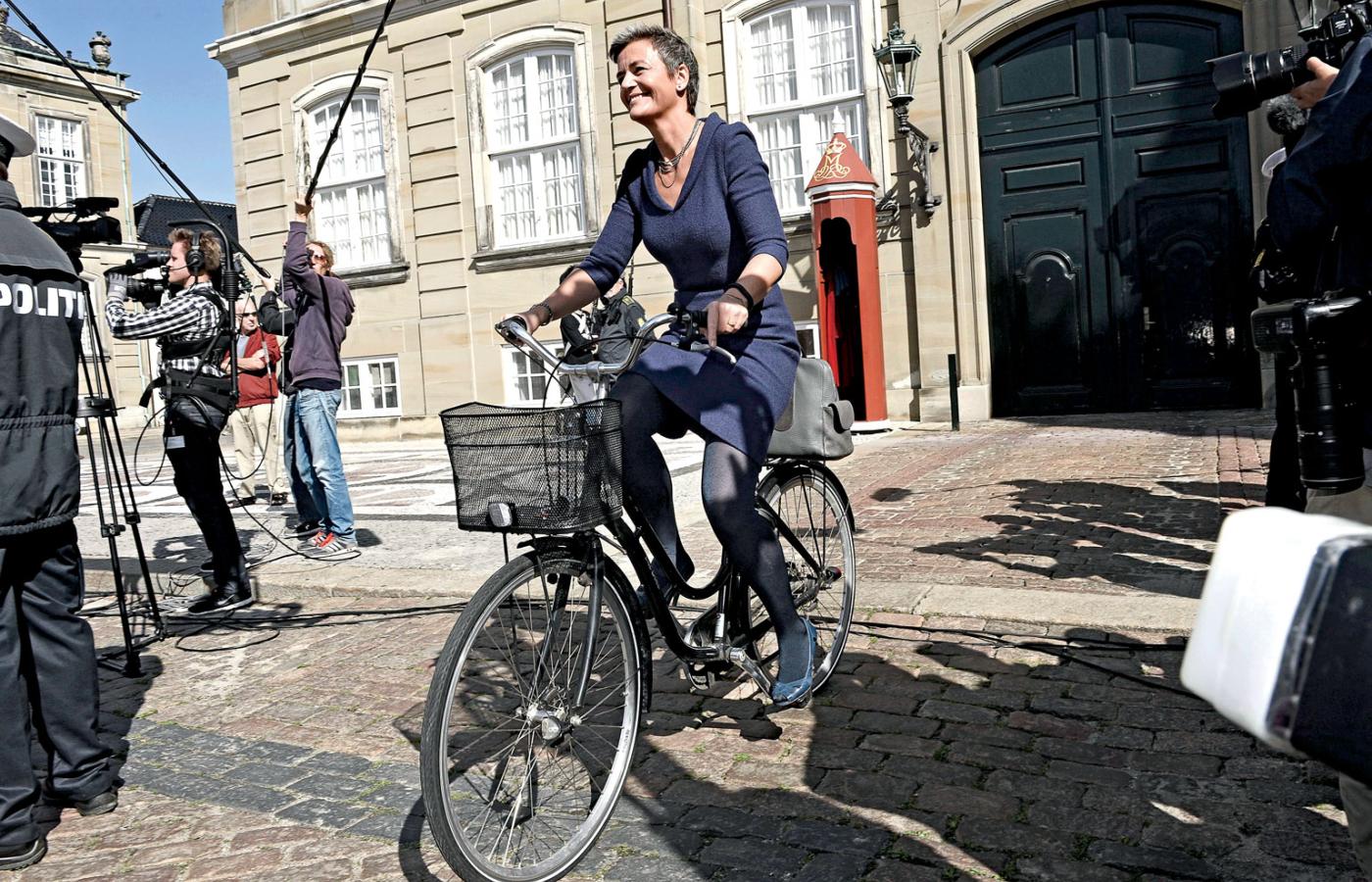 Margrethe Vestager stoi na straży wolności i uczciwej konkurencji w Unii.