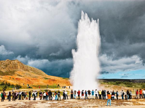 Islandię czekają aż dwa referenda.