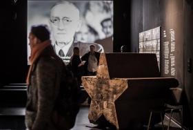 „Przełomów” powoli zdobywają uznanie mieszkańców. Pomocny okazał się deszcz nagród, którymi obie realizacje zostały obsypane.