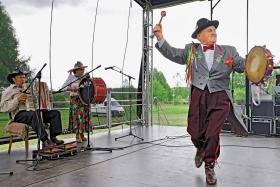 Festyn z okazji Zielonych Świątek w Białostockim Muzeum Wsi w Osowiczach