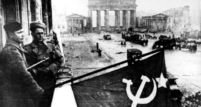 Armia Czerwona w Berlinie, maj 1945 r.