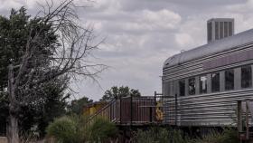 To na tej małej stacji kolejowej, położonej niedaleko Santa Fe, wysiadali uczestnicy projektu Manhattan.