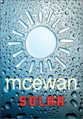 Jego nowa powieść „Solar” opowiada o Michaelu Beardzie, fizyku, nobliście, który zajmuje się „ratowaniem świata”