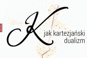 K jak kartezjański dualizm, w kartezjańskim teatrze uwięzienieLudzie sądzą, że musi być jakaś dodatkowa, cudowna warstwa, dzięki której warto żyć – mówi Dennett. – To przeświadczenie jest bardzo powszechne, bardzo silne i najzwyczajniej błędne! Źródło tego przeświadczenia bije gdzieś na afrykańskich sawannach, ma charakter zabobonu, a zostało wyniesione do rangi idei filozoficznej przez Kartezjusza. Mówi mniej więcej tyle, że ciało i umysł to dwa byty pozostające ze sobą w stosunku nieoczywistym, że zjawiska mentalne niekoniecznie mają swoje odbicie w procesach fizjologicznych. Dennett skonstruował obalającą ten absurd metaforę. Gdyby świadomość była czymś ponadnaturalnym, mówi, to gdzieś we wnętrzu naszych umysłów musiałby się mieścić „kartezjański teatr”. – Kolory i kształty, dźwięki i swędzenia kłębiłyby się na tej wyjątkowej, prywatnej scenie. A my bylibyśmy publicznością – tłumaczy Dennett. To miejsce jednak, oczywiście, nie istnieje.