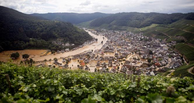 Powódź w Niemczech: zalane tereny w paśmie Eifel, okolice miasta Dernau w Nadrenii-Palatynacie. 15 lipca 2021 r.